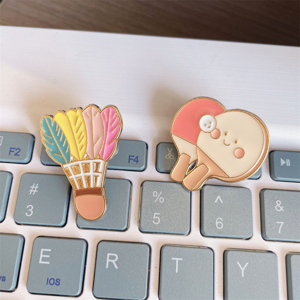 Zinc Alloy Brooches Stylish Ba - Badminton Icon บทวิจารณ์และราคา