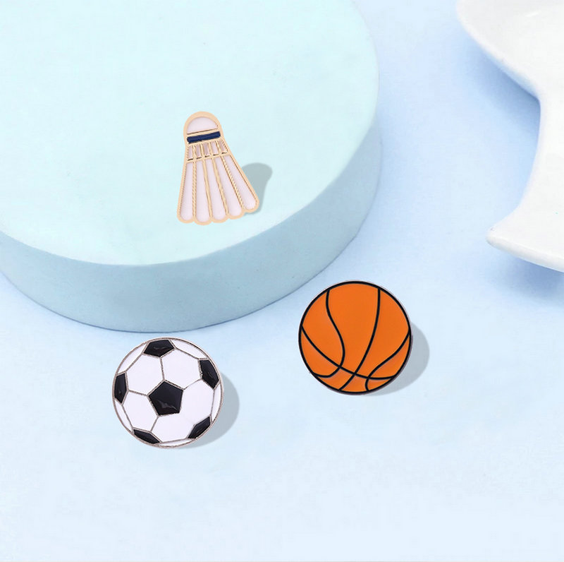 Fashion Sports Enamel Pin Badg - Badminton Icon บทวิจารณ์และราคา