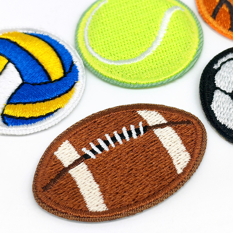 5pc Embrioidered Football Tenn - Badminton Icon บทวิจารณ์และราคา