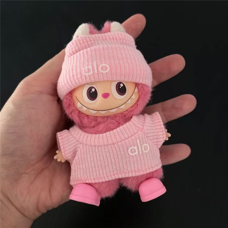 For labubu Doll 4.0 The Monste - Badminton Field บทวิจารณ์และราคา